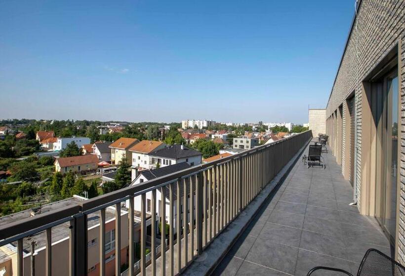 هتل Hendi Centrum