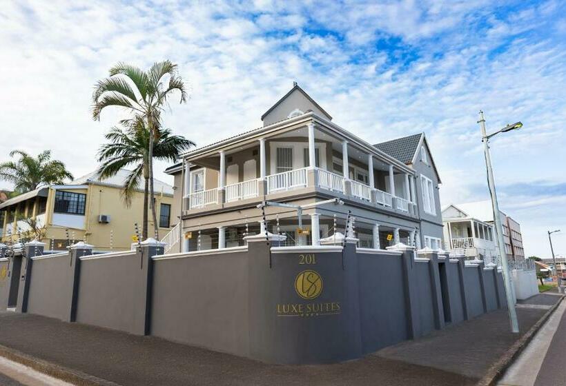 호텔 Luxe Suites Boutique