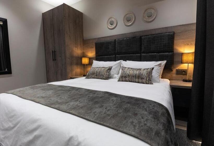 호텔 Luxe Suites Boutique