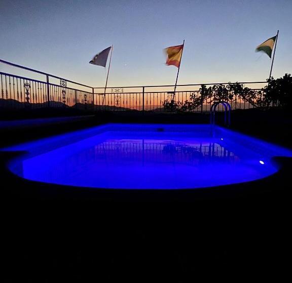 בית מלון כפרי Sierra De Huesa