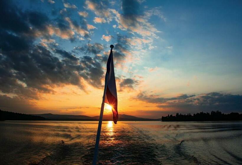 Ubytování Hanka V Hotelovém Pokoji C408 Top View