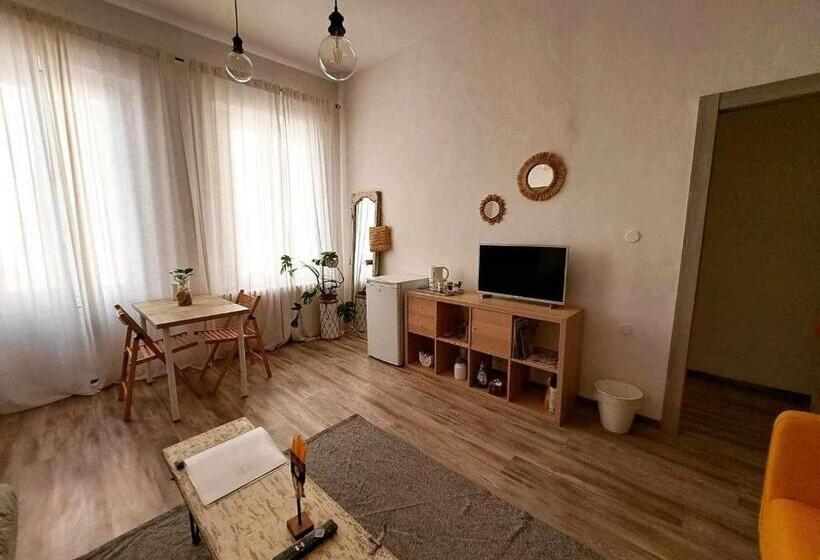 بنسيون Auximum Appartamenti