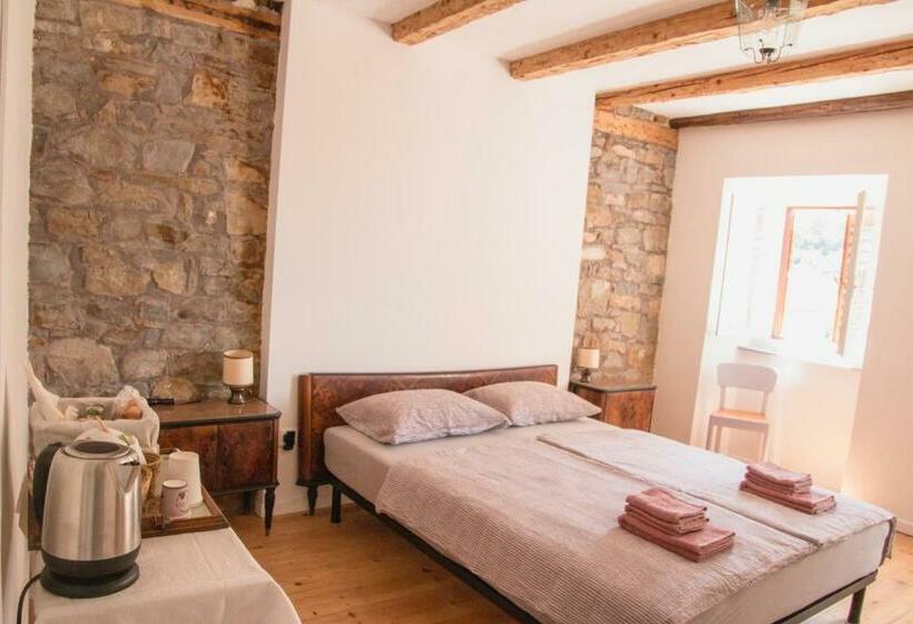 פנסיון Oltre L Arco