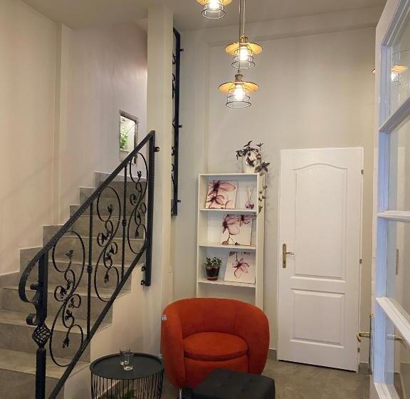 ペンション Boutique Rooms With Parking