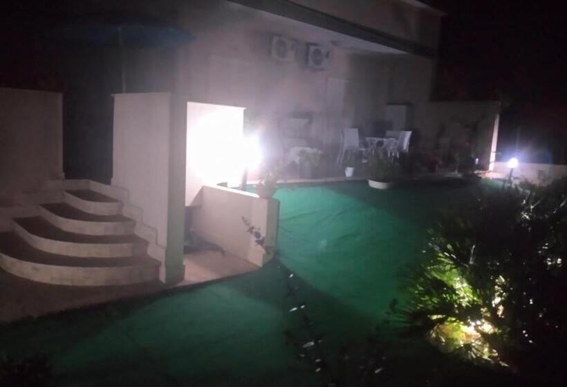 Пансион Casa Di Tina