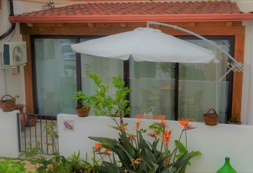 بنسيون Dimora D Estate