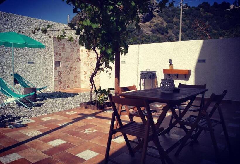 بنسيون Dimora D Estate