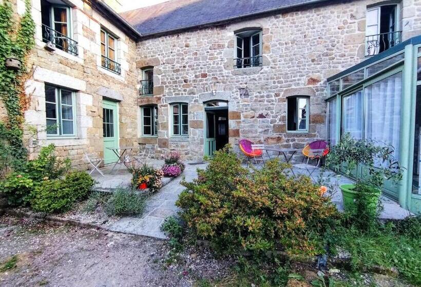 פנסיון Le Cheval Blanc