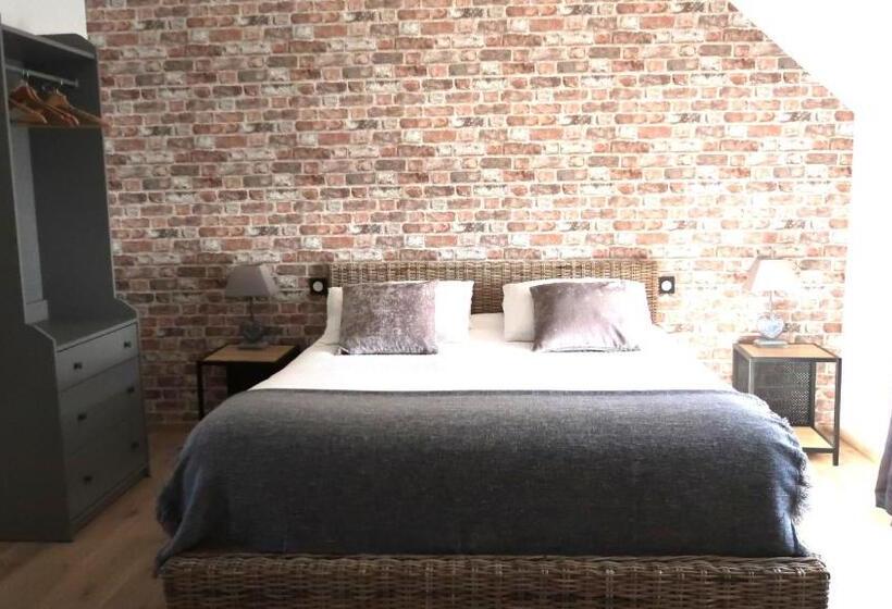 פנסיון Le Clos De La Morière