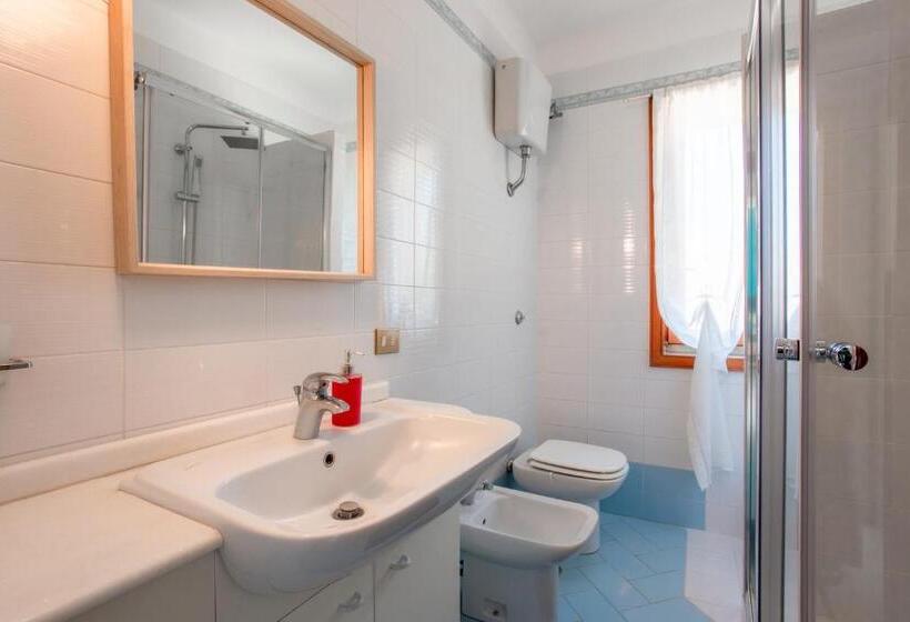 بنسيون Villa Mariel Suites & Apartment