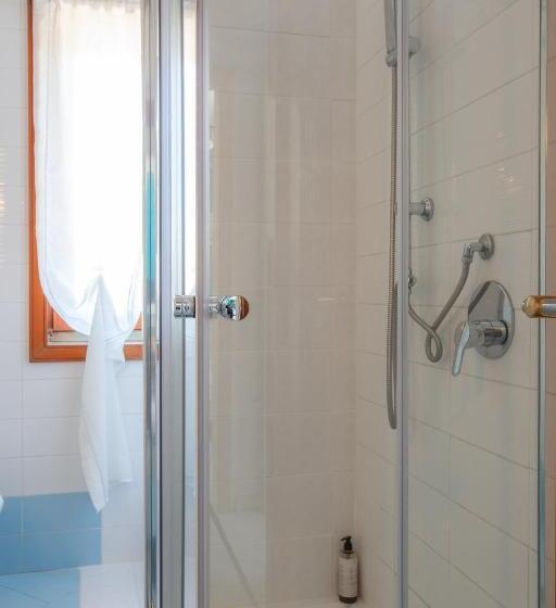 بنسيون Villa Mariel Suites & Apartment