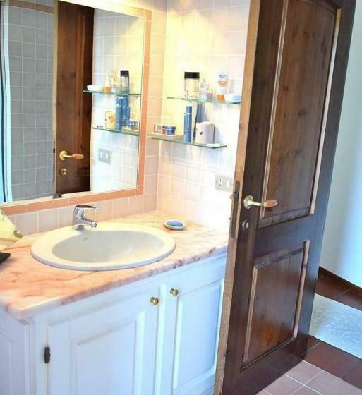 بنسيون Villa Molara