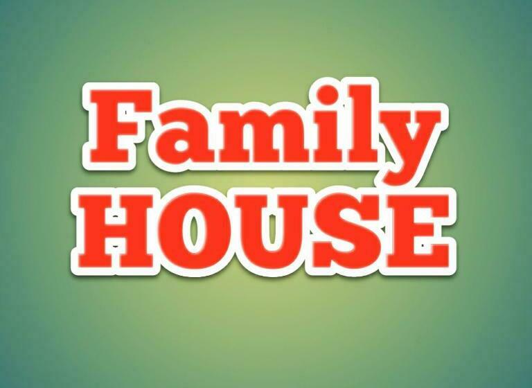 فندق صغير Family House Gijón