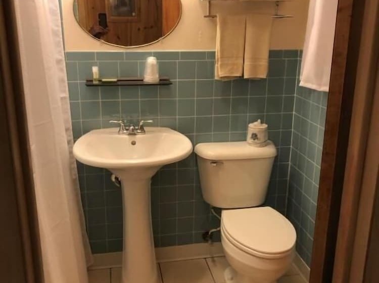 הוסטל Holiday Motel