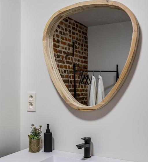 住宿加早餐 De Hoeveschuur