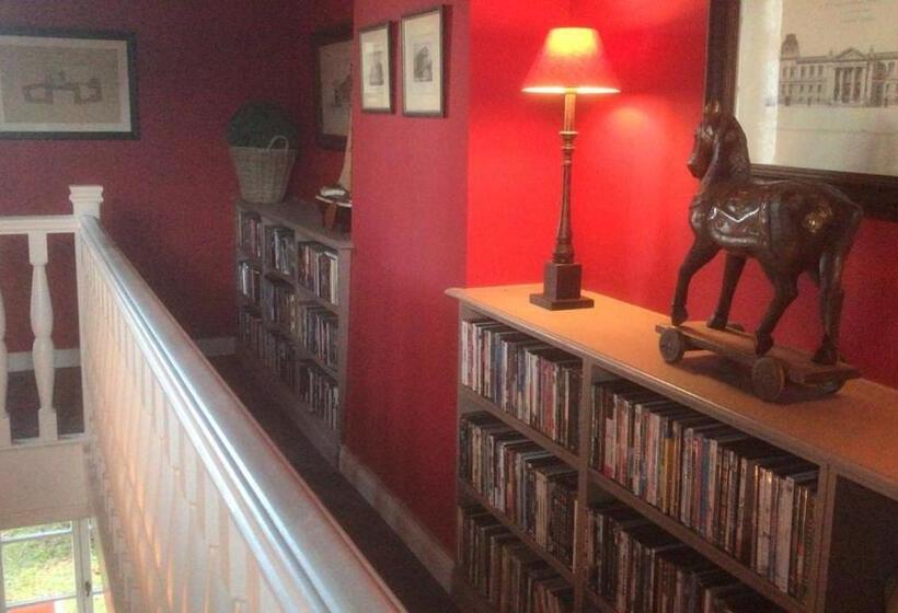 민박 Domaine En Reynouse