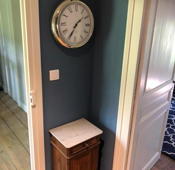 민박 Domaine En Reynouse