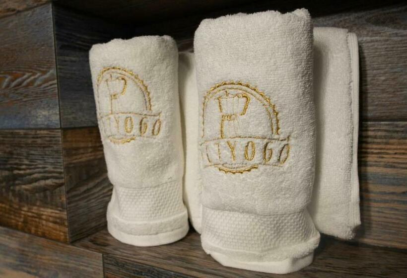 Bed and Breakfast Kotyogó Panzió