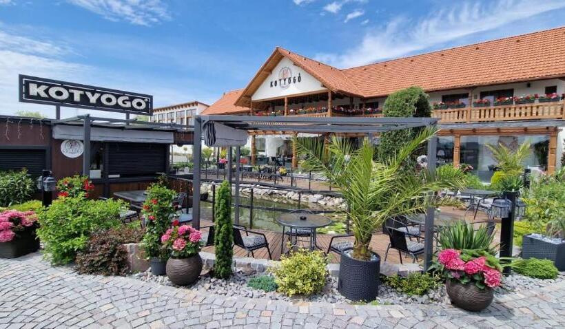 Bed and Breakfast Kotyogó Panzió