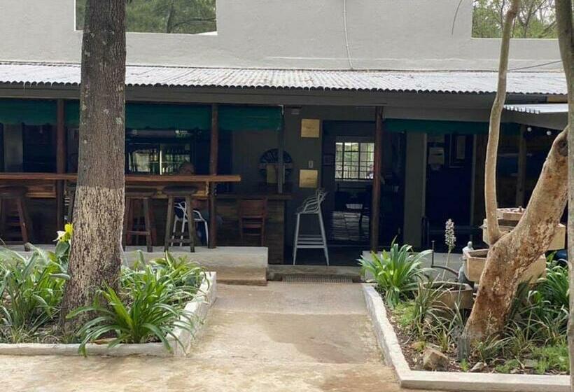 צימר La Moor Country Venue & Eatery