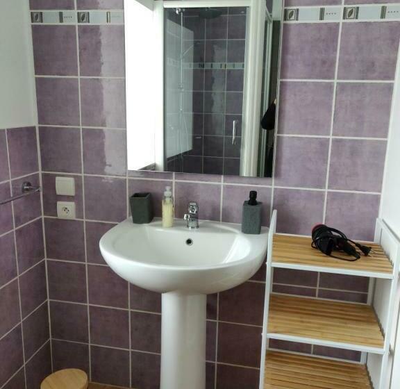 ベッドアンドブレックファースト Le Logis De Lou