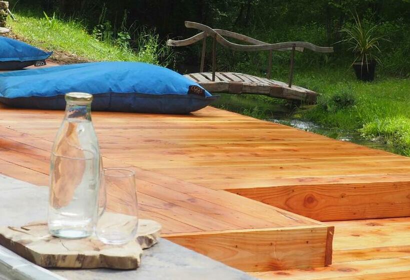 住宿加早餐  Moulin Bas, Prés De La Rivière