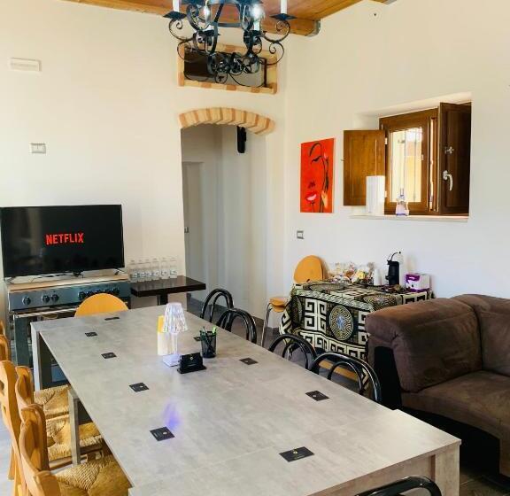 مبيت وإفطار Prestige Luxury Rooms & Appartment