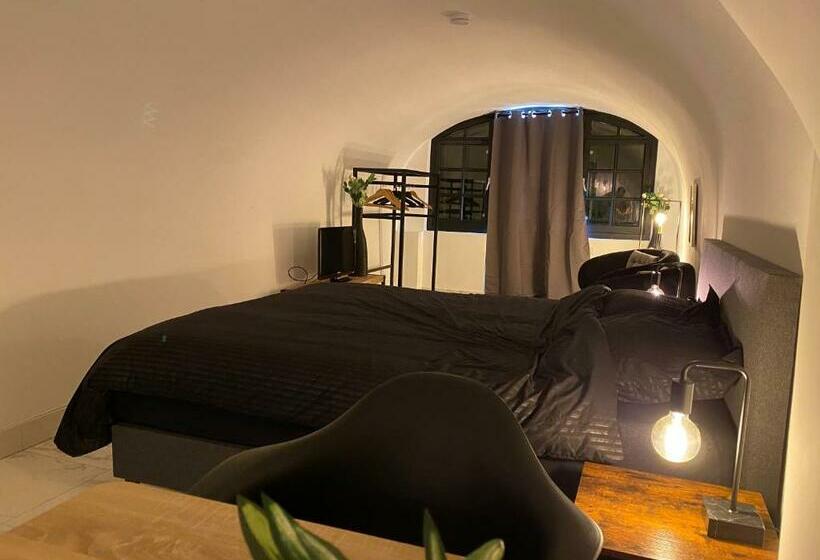 مبيت وإفطار Slapen Onder De Dom