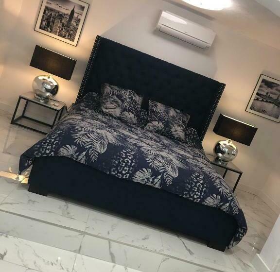 Bed and Breakfast Suite Saint Esteve Avec Balneo Au Cœur D Un Hameau