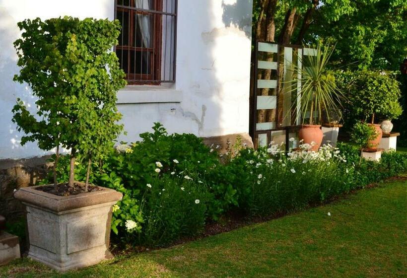 צימר The Gables Guest House