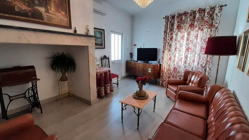 Hostel De Borba   Just In House