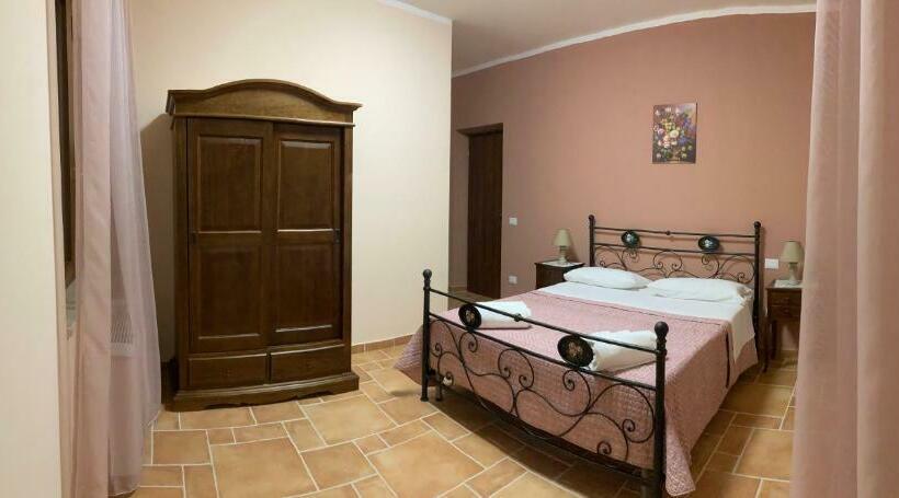 בית מלון כפרי Agriturismo Tenuta Della Madama