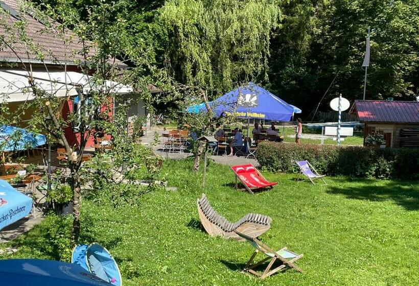 Krug S Family Hostel Und Restaurant