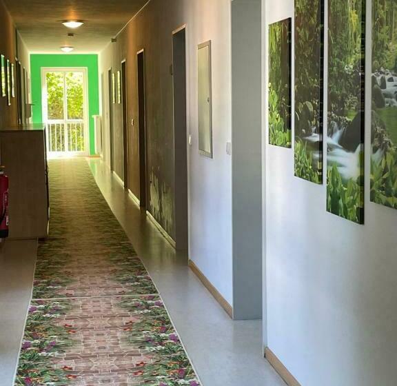 Krug S Family Hostel Und Restaurant