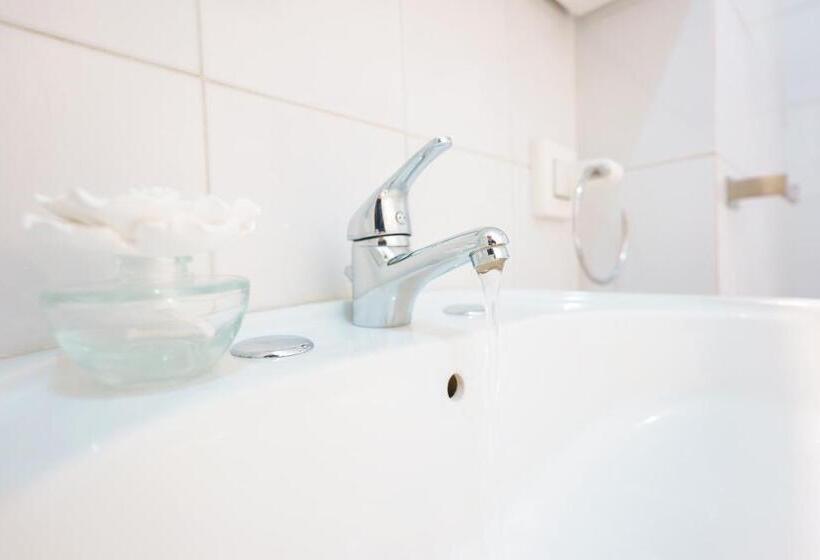 펜션 B&b Pothos   Eng Ita   Air Conditioning Wi Fi Fridge Netflix Local Guide   Aria Condizionata, Frigo