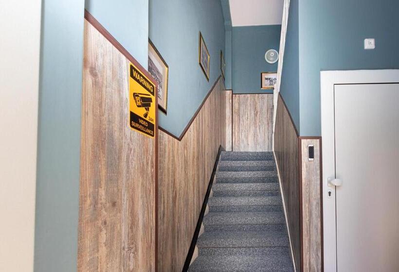 פנסיון Bolero Suites