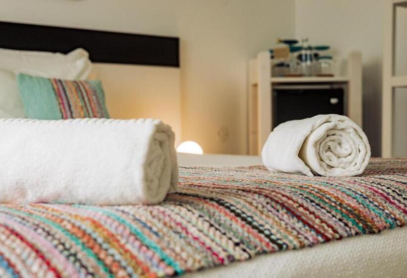 پانسیون Breathe In