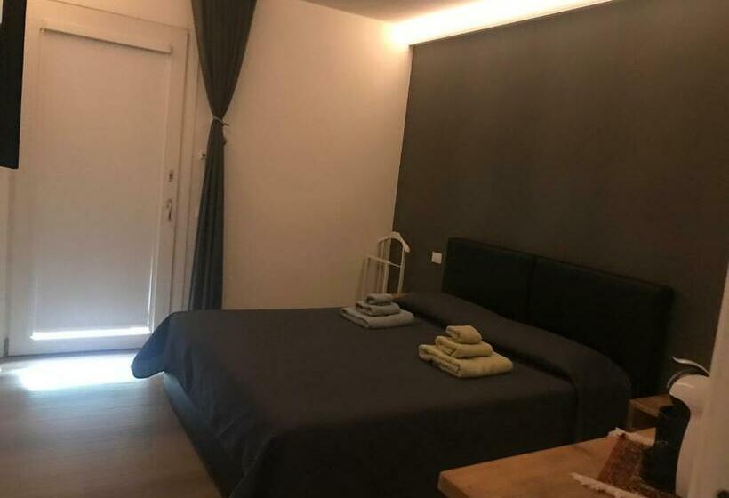 פנסיון Dimora Aurora