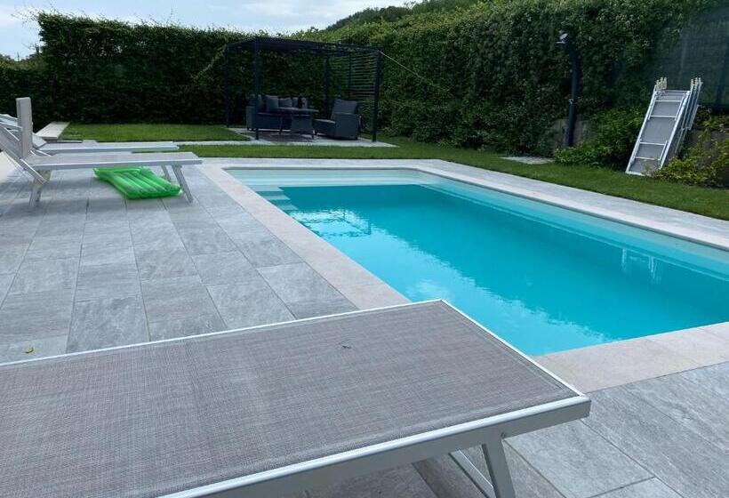 פנסיון Dimora Aurora