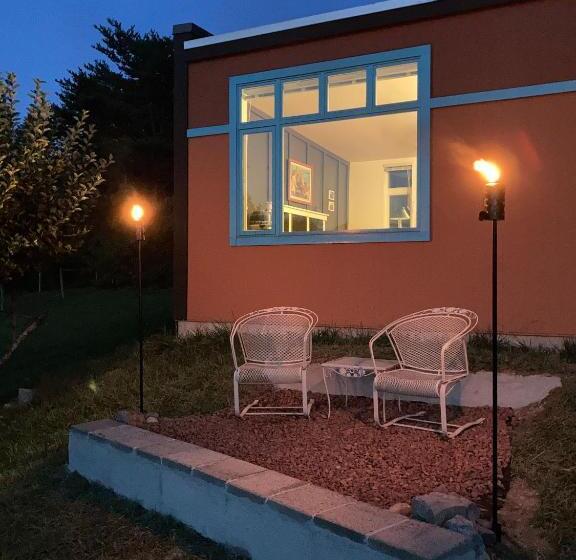 פנסיון Eden S Echoes Country Retreat