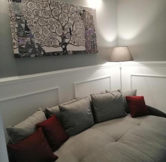 بنسيون Ellysblue