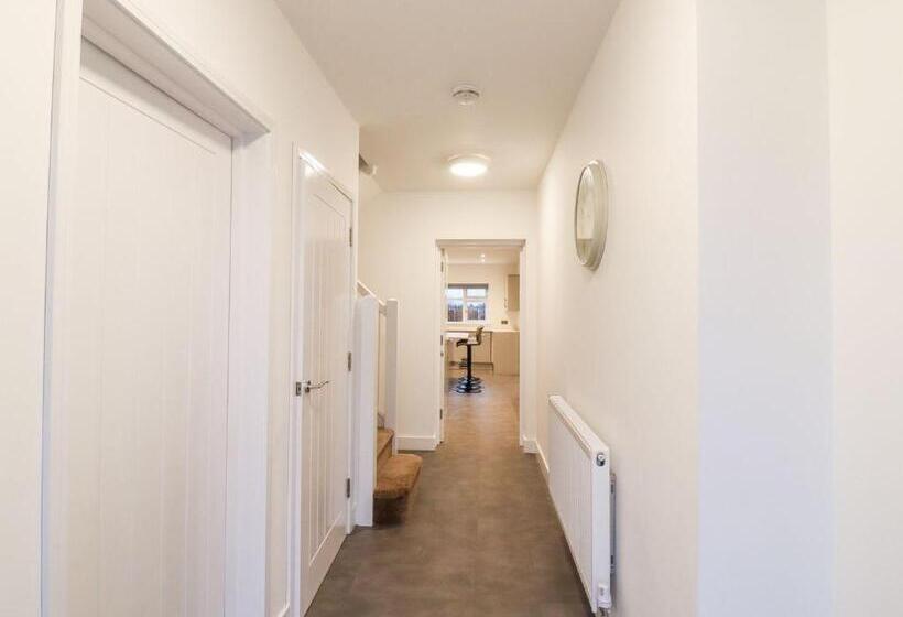 Пансион Exning Residence