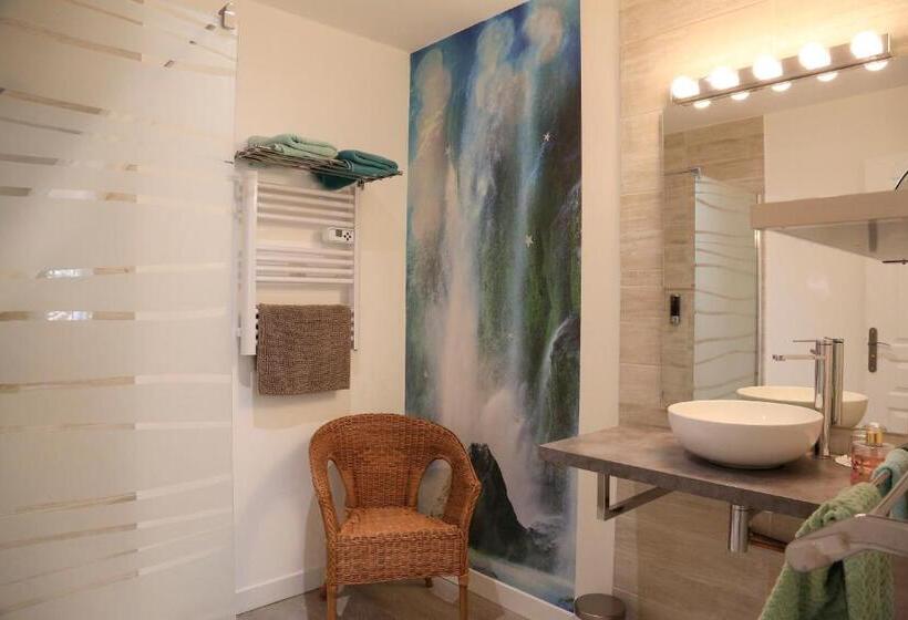 ペンション La Vie En Roses