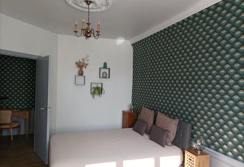 ペンション Le Relais Des Roses Chambres D Hôtes