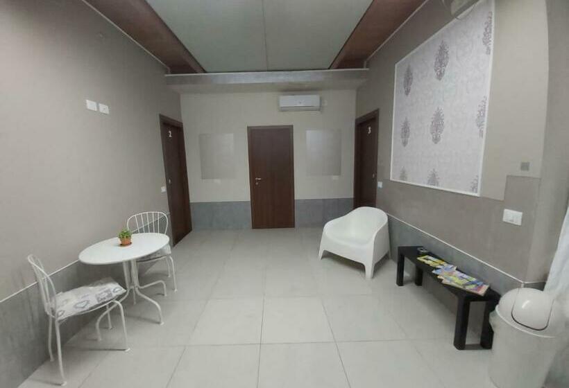 بنسيون Le Stanze Di Luma