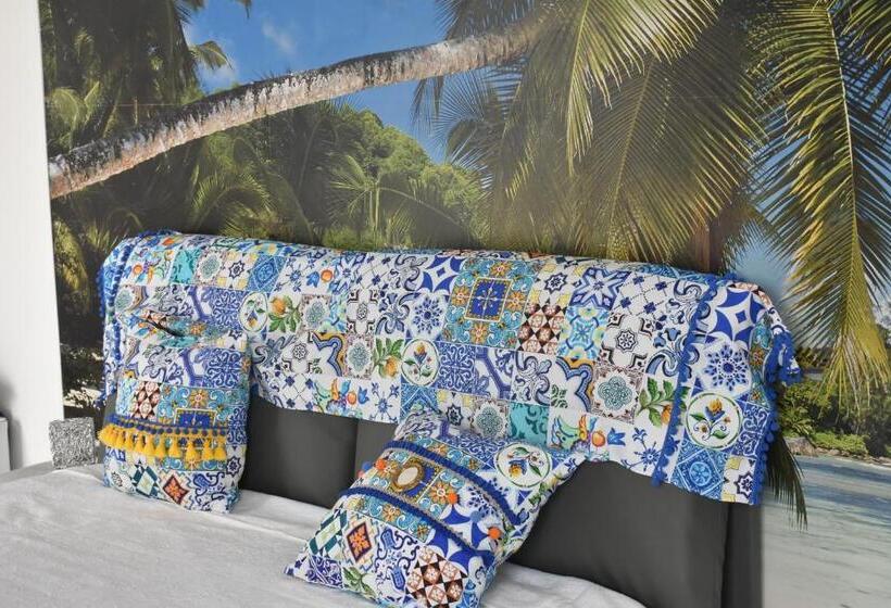 膳宿费 Marina Bay