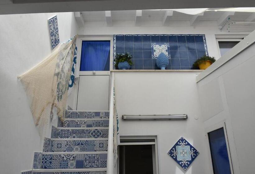 膳宿费 Marina Bay