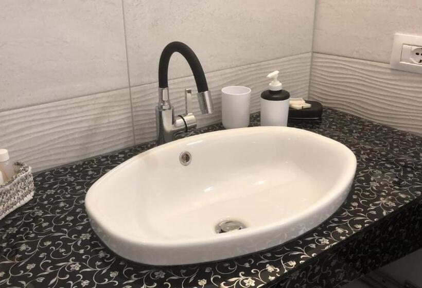 膳宿费 Marina Bay