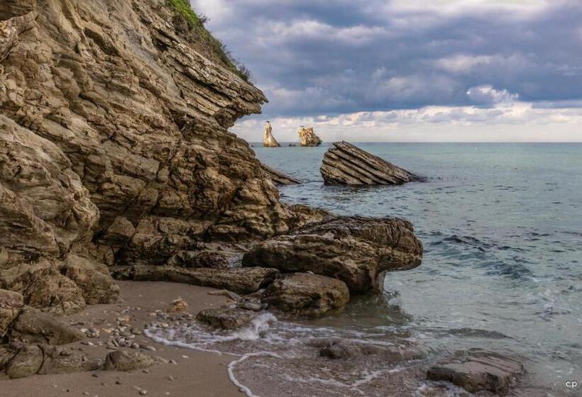 膳宿费 Marina Bay