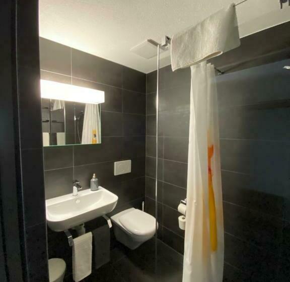 بنسيون Moto Center Beo Ag